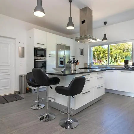 Salto With Fantastic Ocean Views Villa Carvoeiro (Lagoa)