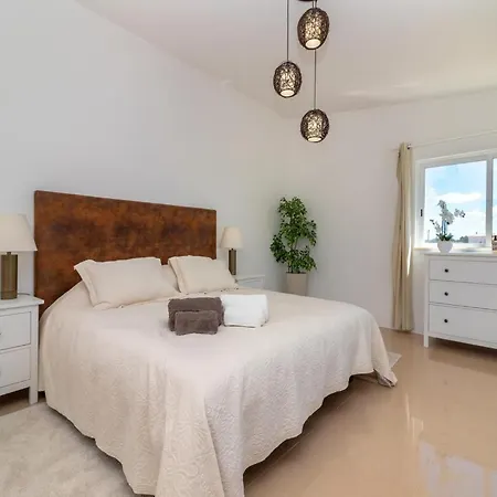 Salto With Fantastic Ocean Views Villa *