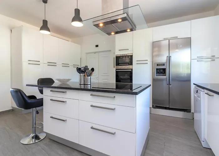 ヴィラ Salto With Fantastic Ocean Views カルヴォエイロ